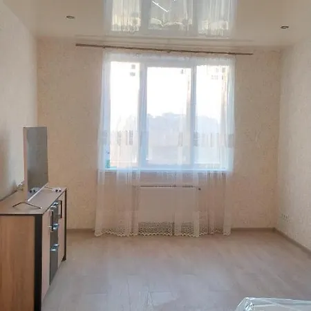 Вернисаж Apartment